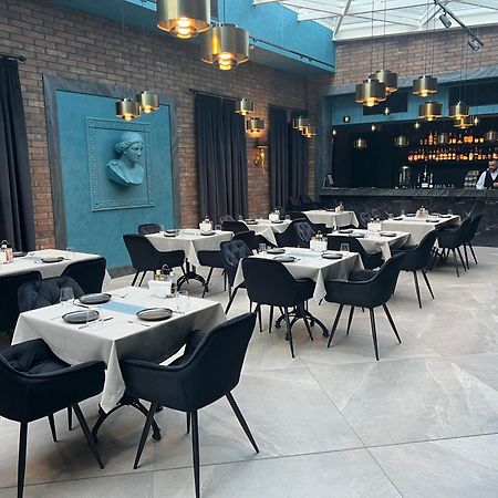 Richmond Hotel Chisinau Eksteriør bilde