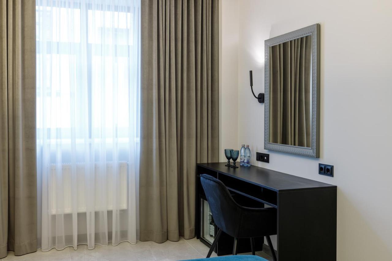 Richmond Hotel Chisinau Eksteriør bilde