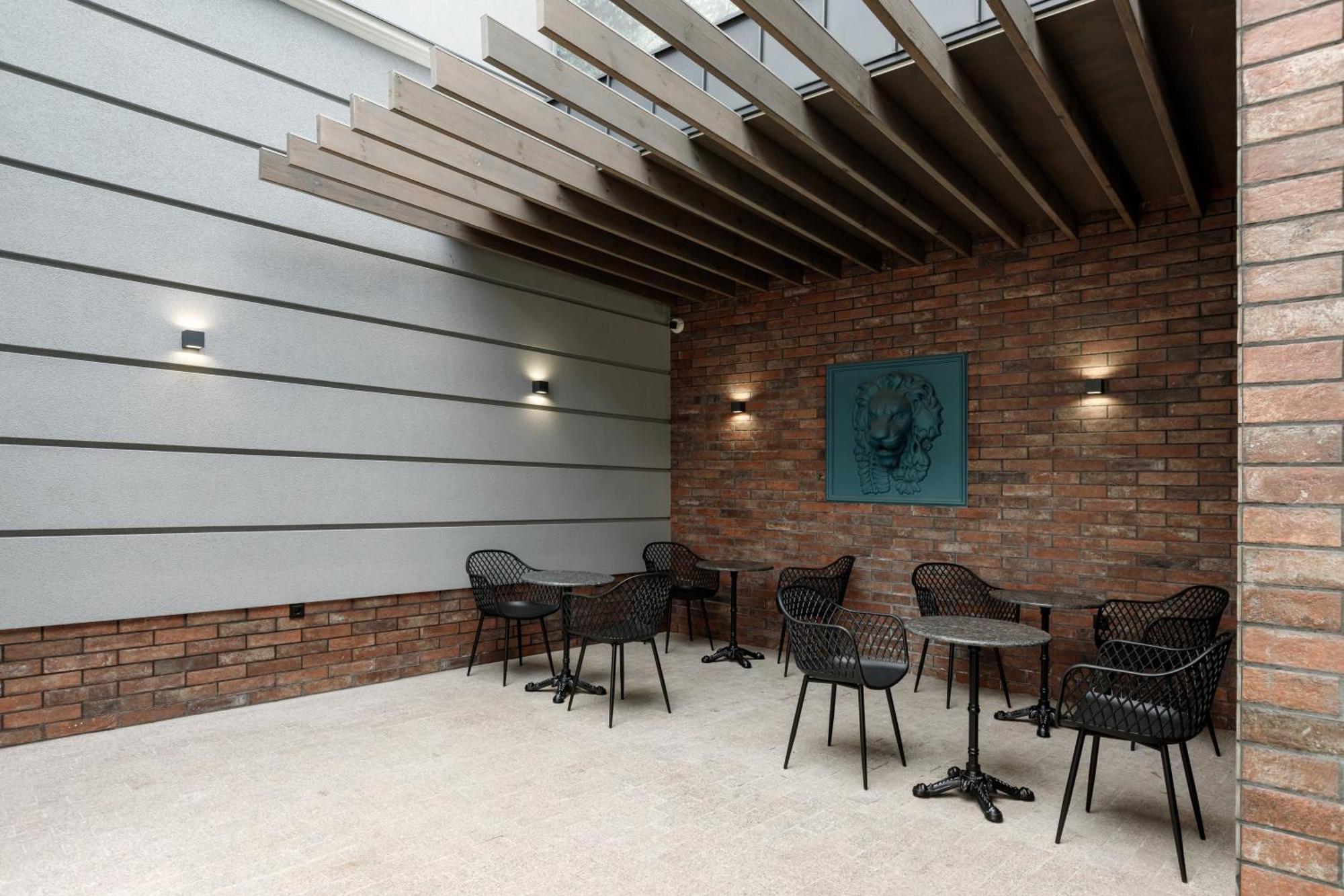 Richmond Hotel Chisinau Eksteriør bilde